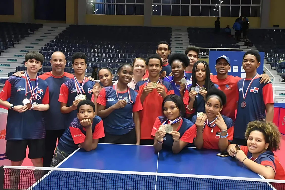 Dominicana se posiciona en el segundo lugar en el campeonato de tenis de mesa del Caribe